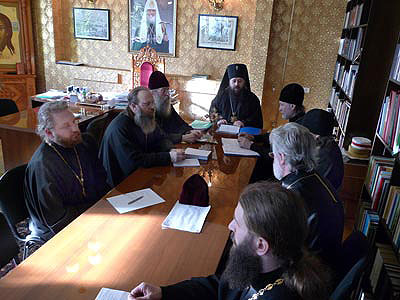 Заседание Епархиального совета. Фото с сайта Абаканско-Кызылской епархии.