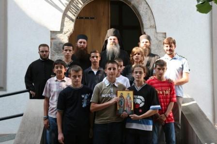 В Сретенском монастыре начали сбор пожертвований на восстановление семинарии в Косово