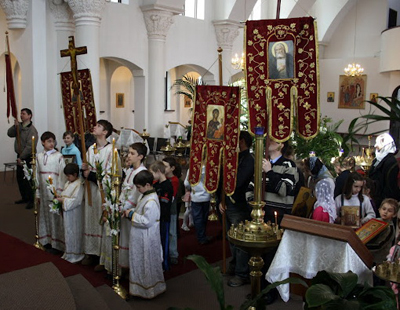 Православному приходу в Канаде запретили проводить Пасхальный крестный ход