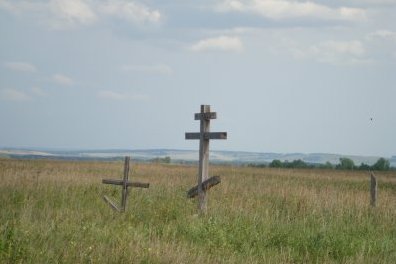 Кладбище в бывшем Новоивановском отделении Сиблага