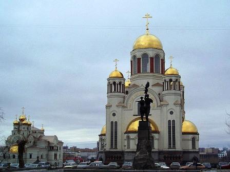 Храм-Памятник на Крови во имя Всех святых в земле Российской просиявших