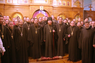 Епископ Обуховский Иона с участниками Международного юбилейного трезвенного съезда