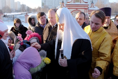 Жители окраин Москвы обратились к Патриарху Кириллу с просьбой о строительстве новых храмов