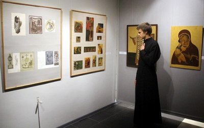  В Сергиево-Посаде проходит выставка, посвященная 25-летию Иконописной школы при Московской духовной академии