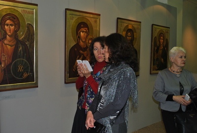 Более ста лучших работ современной иконописи представлены на выставке в Москве