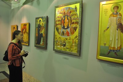 Выставка "Современные иконописцы России". Фото Алексея Реутского