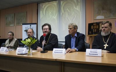 В Москве открылась выставка  посвященная рельефам и росписям храма преп.Сергия Радонежского в Крапивниках
